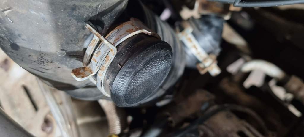 Emplacement du réducteur de bruit d'admission sur Ford Ranger